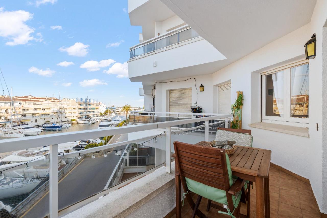 Welcs Apartamento 055 Emp Con Terraza Y Vistas Al Canal 艾姆布里亚布拉瓦 外观 照片